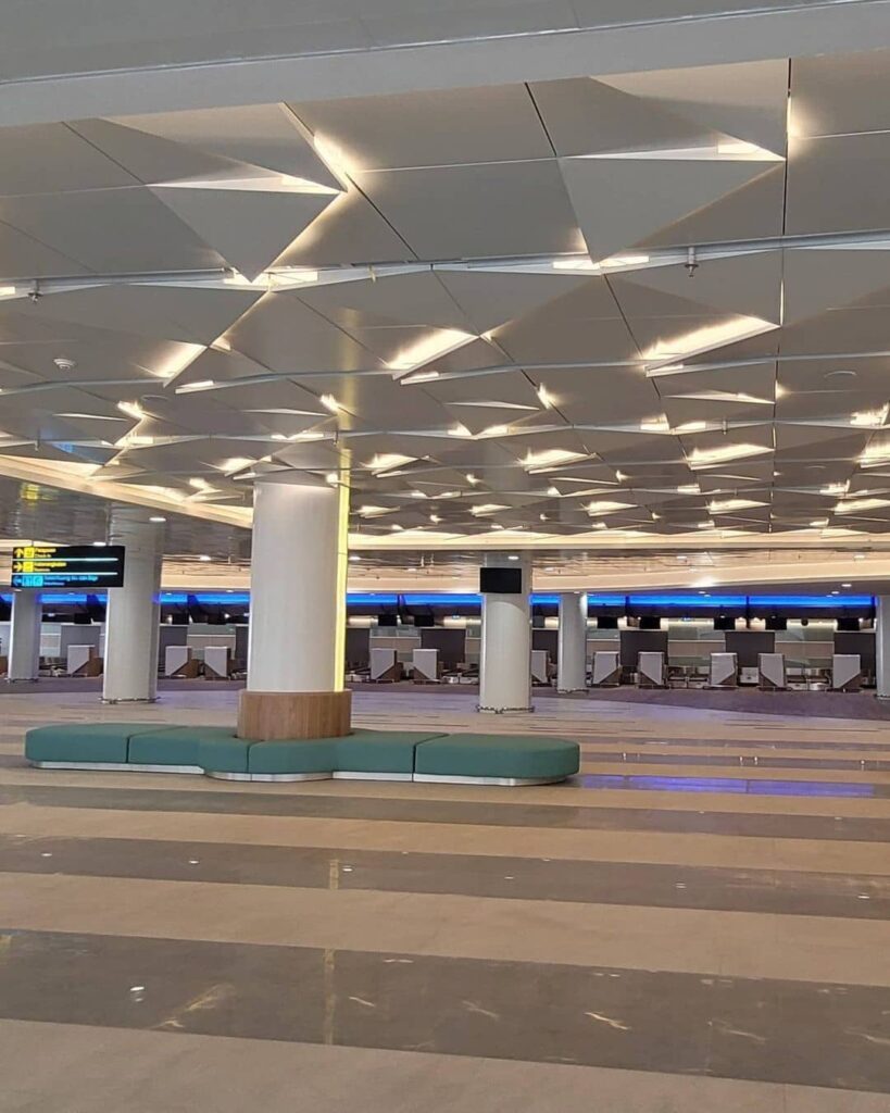 Ruang Bagian Dalam Bandara Internasional Lombok (sumber: Instagram)