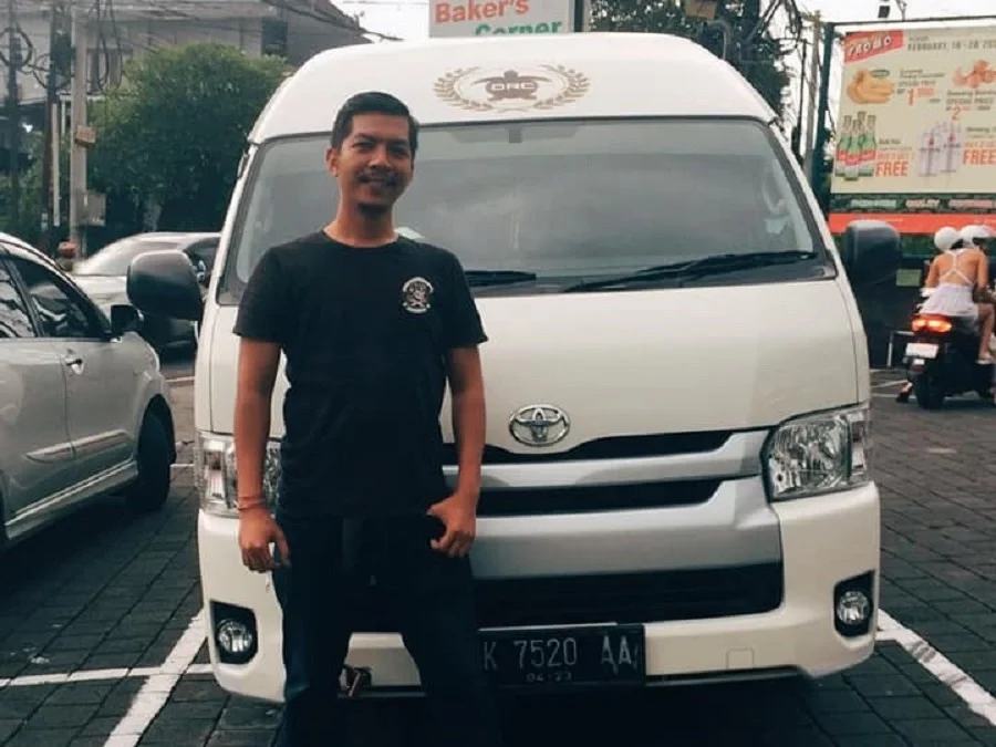 Bintang Raya Travel (Sumber: Bintang Raya on Facebook)