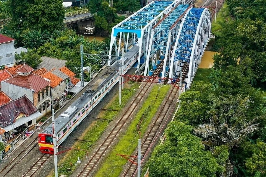 Jadwal Kereta (Sumber: @ayobekasi on Instagram)