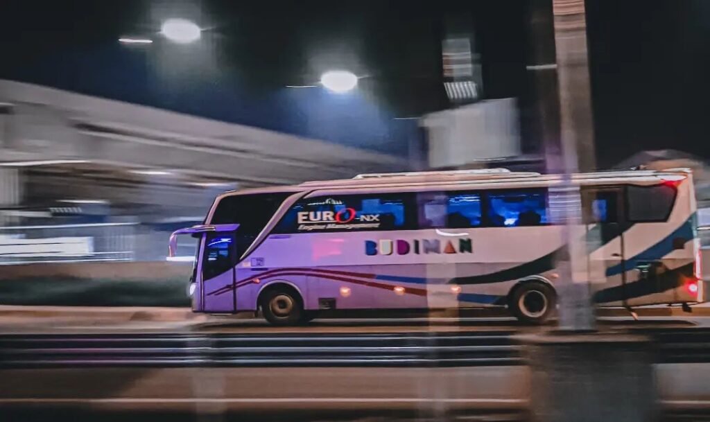 Bus Pandawa 87: Tarif, Fasilitas, Dan Kontak Agen Terdekat!