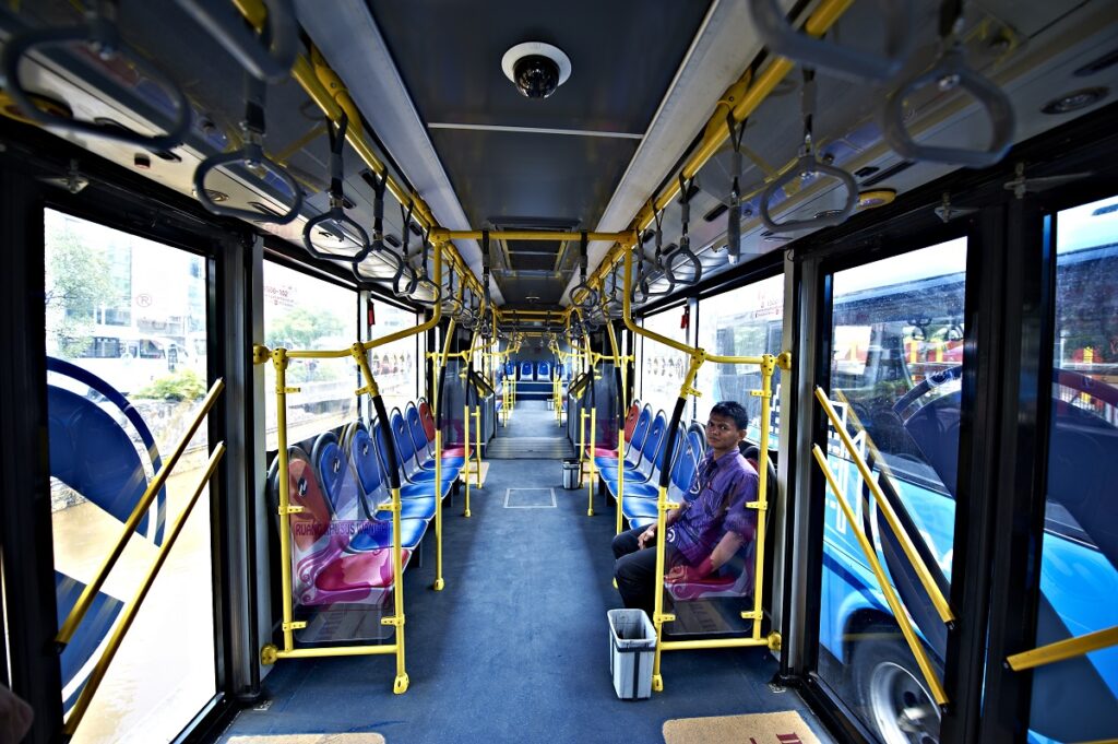 Spesifikasi umum bus transjakarta