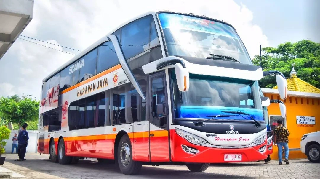 Bus Double Decker dari Harapan Jaya (Sumber: @m.fikri_hibatullah on Instagram)